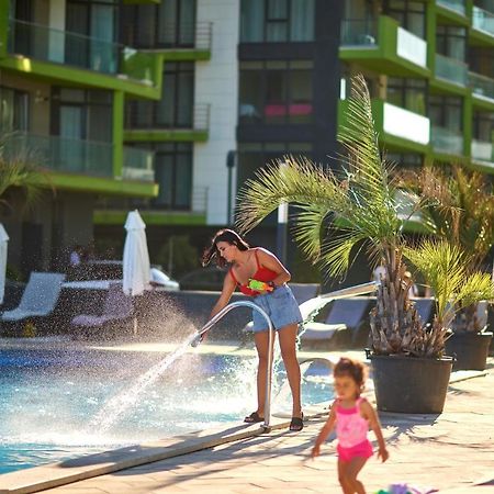 Royale Sundance Studio 7 Beach Spa & Pool Mamaia Nord Bagian luar foto